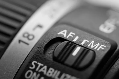 AF & MF mode button on DSLR