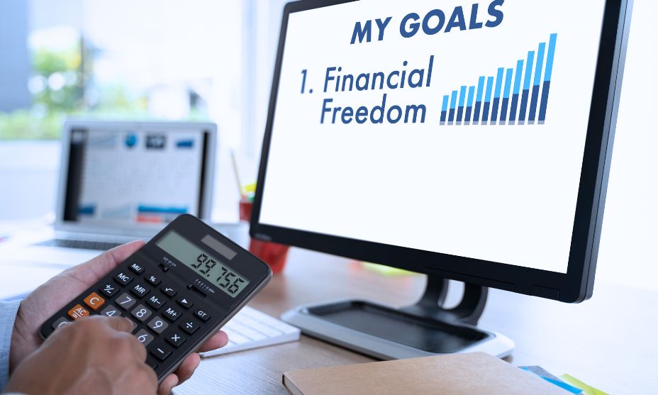 Setting and achieving financial goals