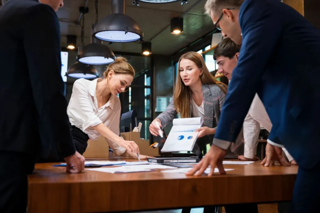 Role of Marketing Manager in Small Business Growth