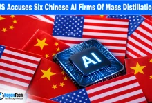 Glowing blue AI microchip resting over a background pattern of US and Chinese national flags.